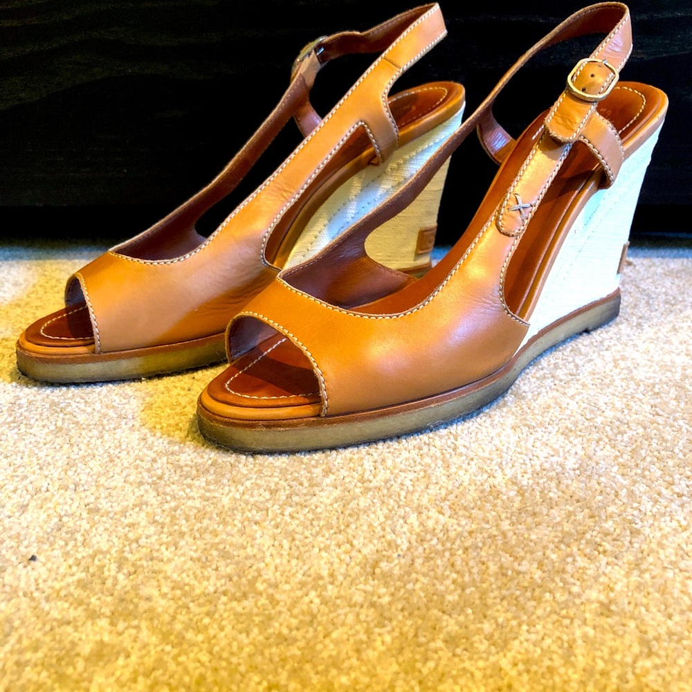 Chanel sandals size 10